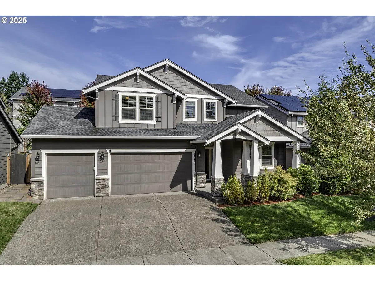 13255 SW Hazelcrest Way, Tigard, OR 97224 - Image #1