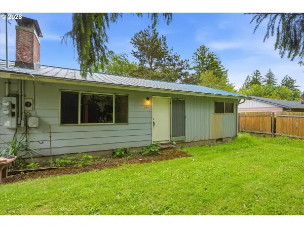 620 NE 69th Ave, Hillsboro, OR 97124