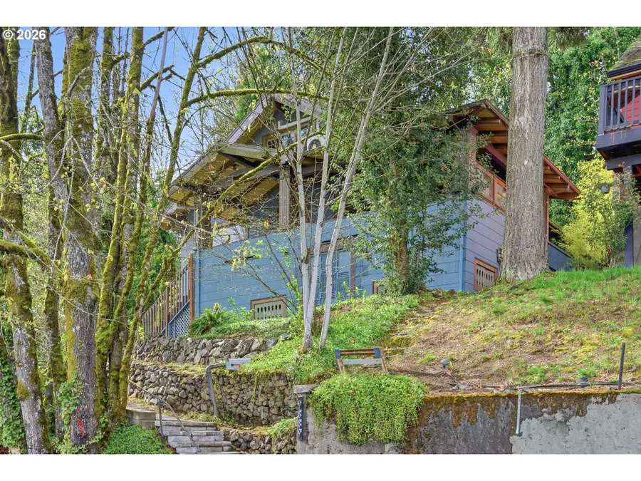 9889 NW Hoge Ave, Portland, OR 97231 - #2