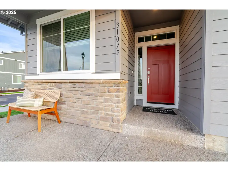 31075 NW Yorkshire St, North Plains, OR 97133 - Image #2