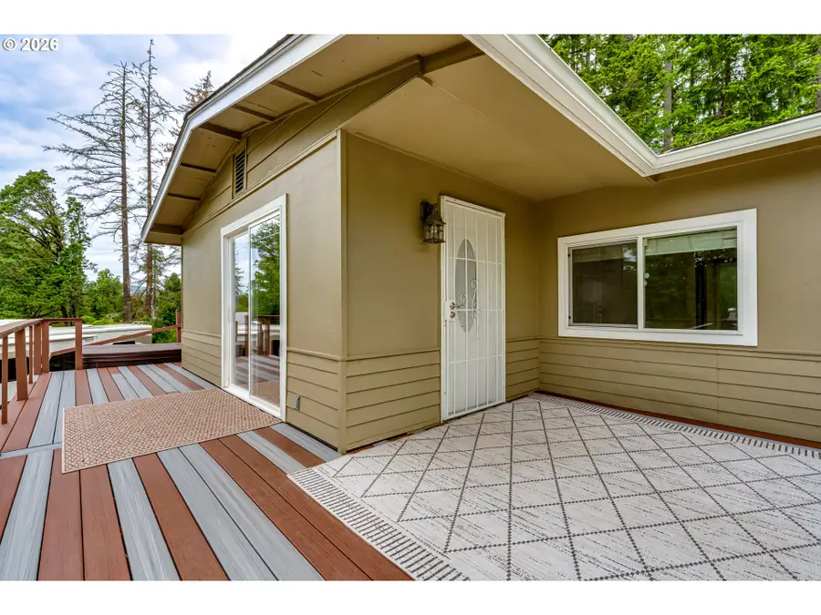 83629 Rattlesnake Rd, Dexter, OR 97431 - #2