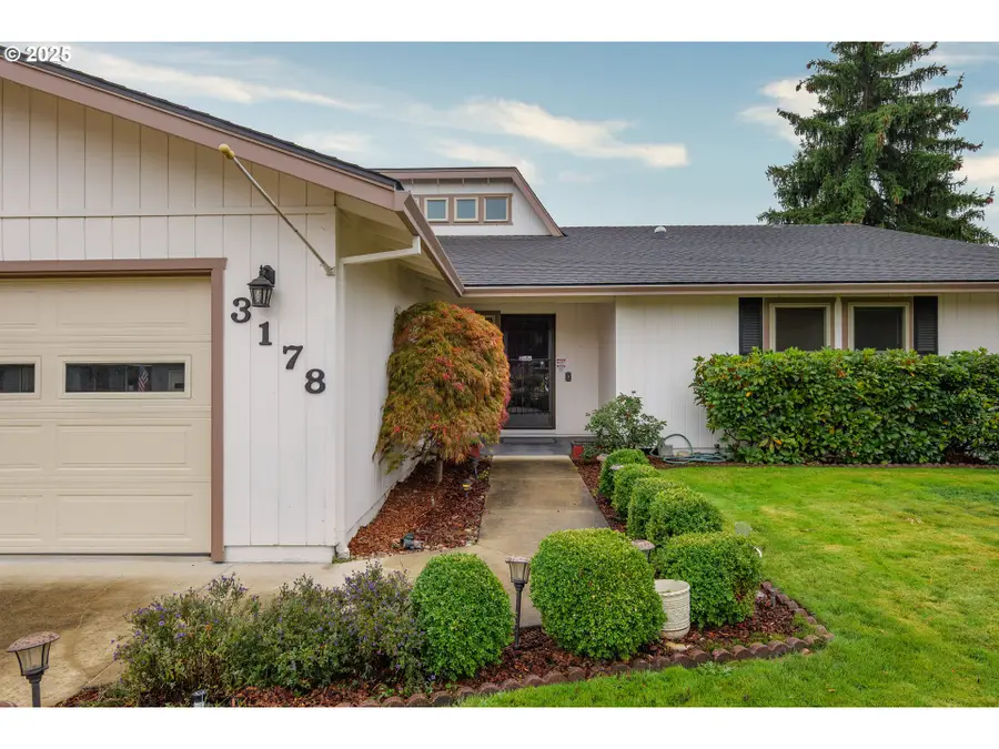 3178 Century Way, Medford, OR 97504 - Image #3