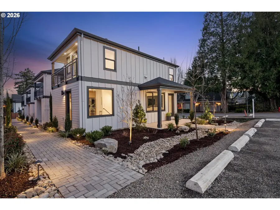 815 3rd St, Lake Oswego, OR 97034 - #2