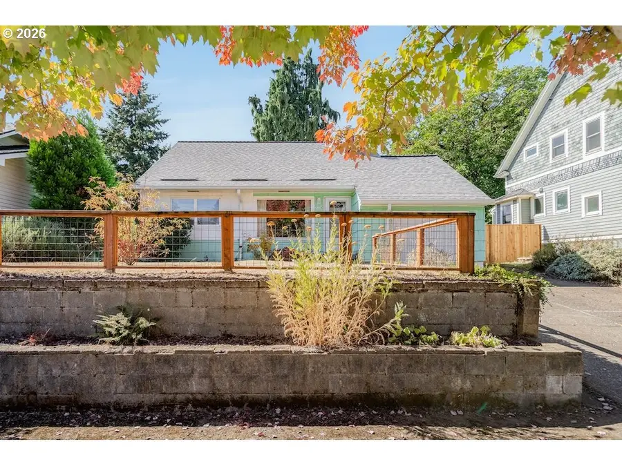 9534 N Kellogg St, Portland, OR 97203 - #2