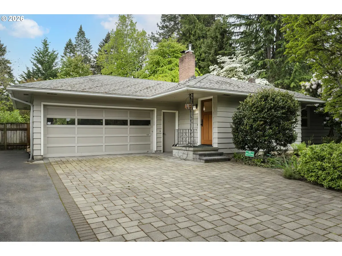 4255 Calaroga Cir, Northwest Clackamas, OR 97068 - #1