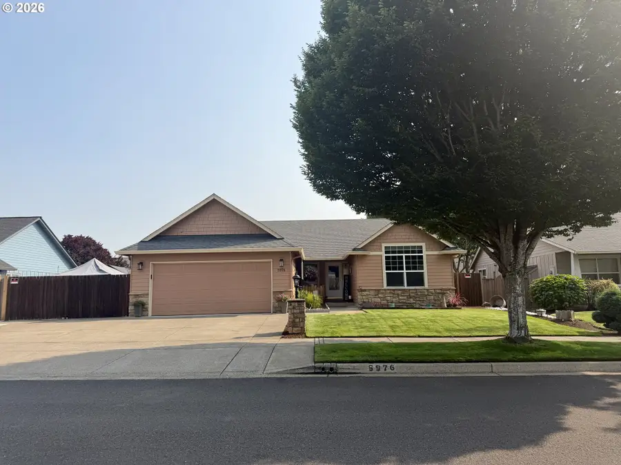 5976 Firestone Dr, Eugene, OR 97402 - #2