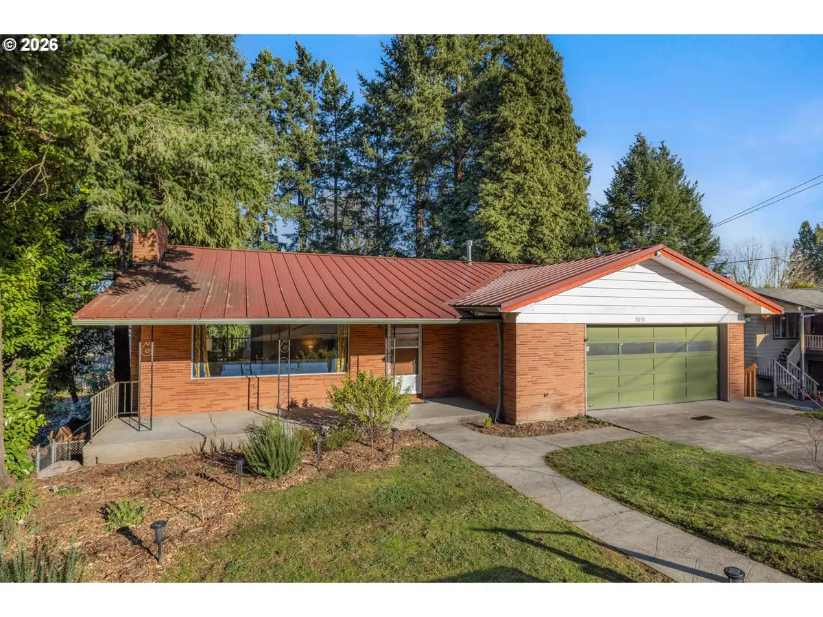 15235 NE Clackamas St, Portland, OR 97230 - Image #1