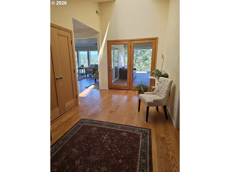 365 Birdie Ln, Roseburg, OR 97471 - #3