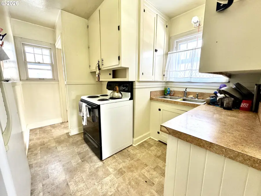 2243 3rd St, Baker City, OR 97814 - #2