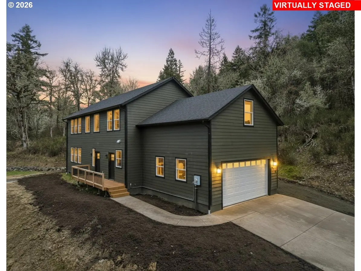 610 Terrace Dr, Glide, OR 97443 - #1