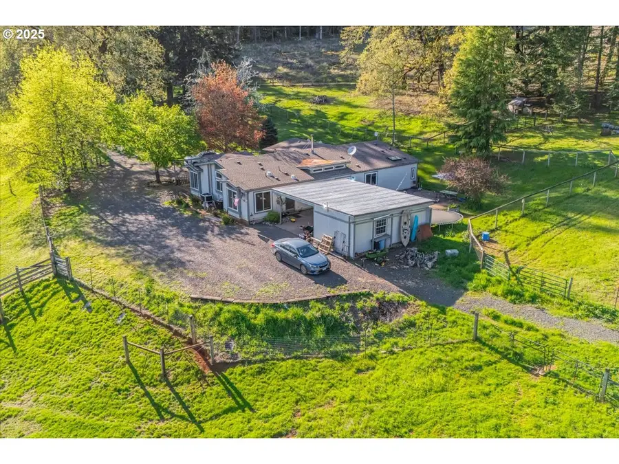 20282 NW Panther Creek Rd, Carlton, OR 97111 - #2