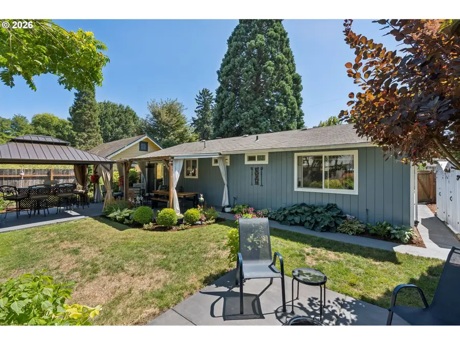 1145 NE Lincoln St, Hillsboro, OR 97124 - #3