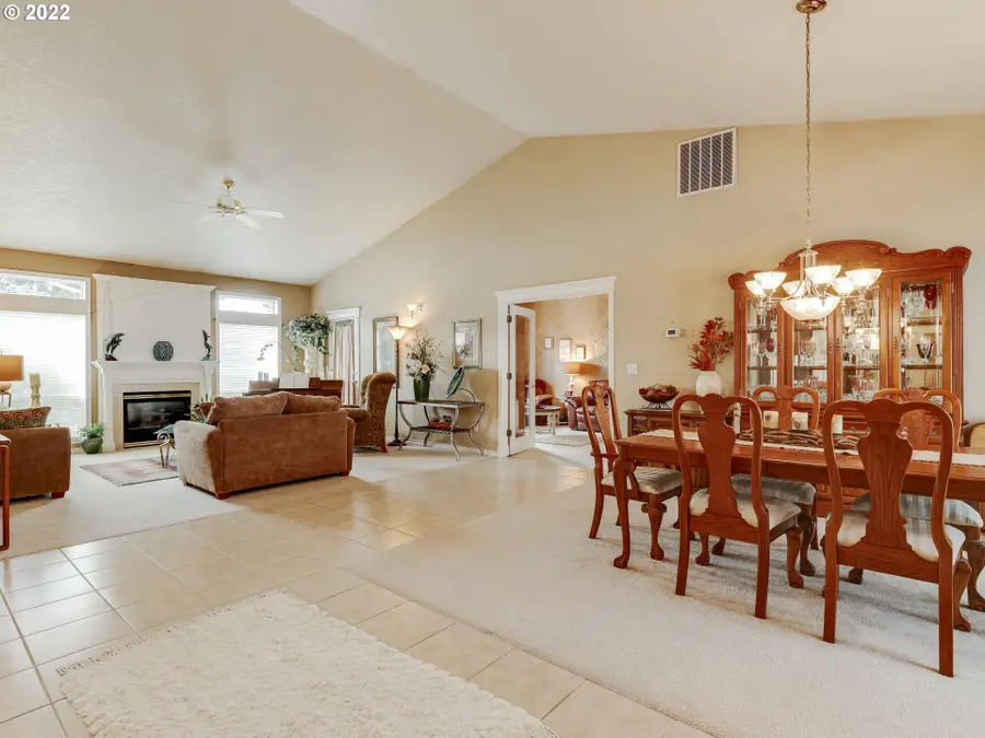 15804 NE Russell St, Portland, OR 97230 - #3