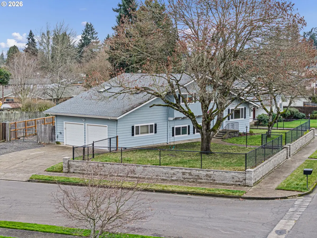 4795 Thunderbird St, Eugene, OR 97404 - Image #1