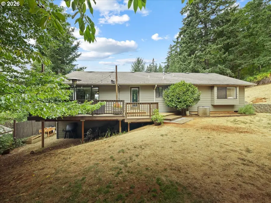 245 Silver Loop, Silverton, OR 97381 - #2