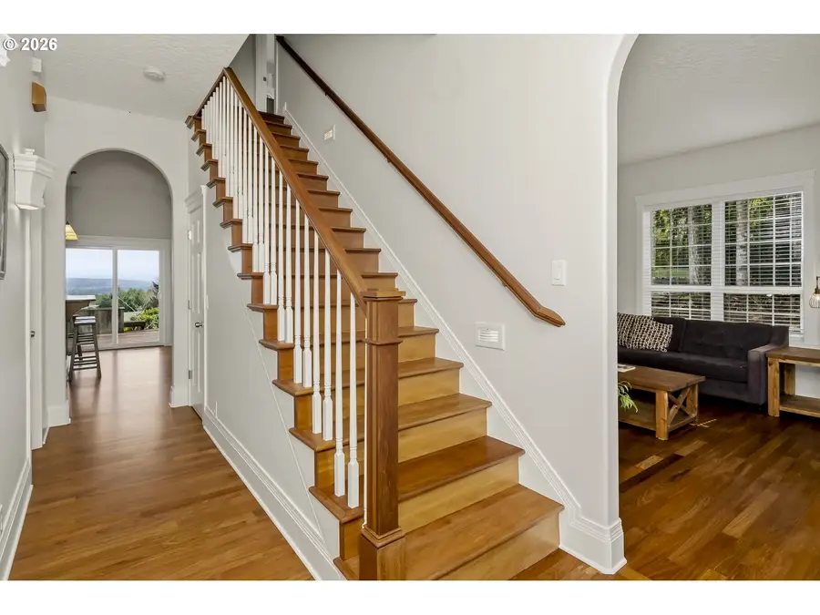 32907 SW Laurelview Rd, Hillsboro, OR 97123 - #3