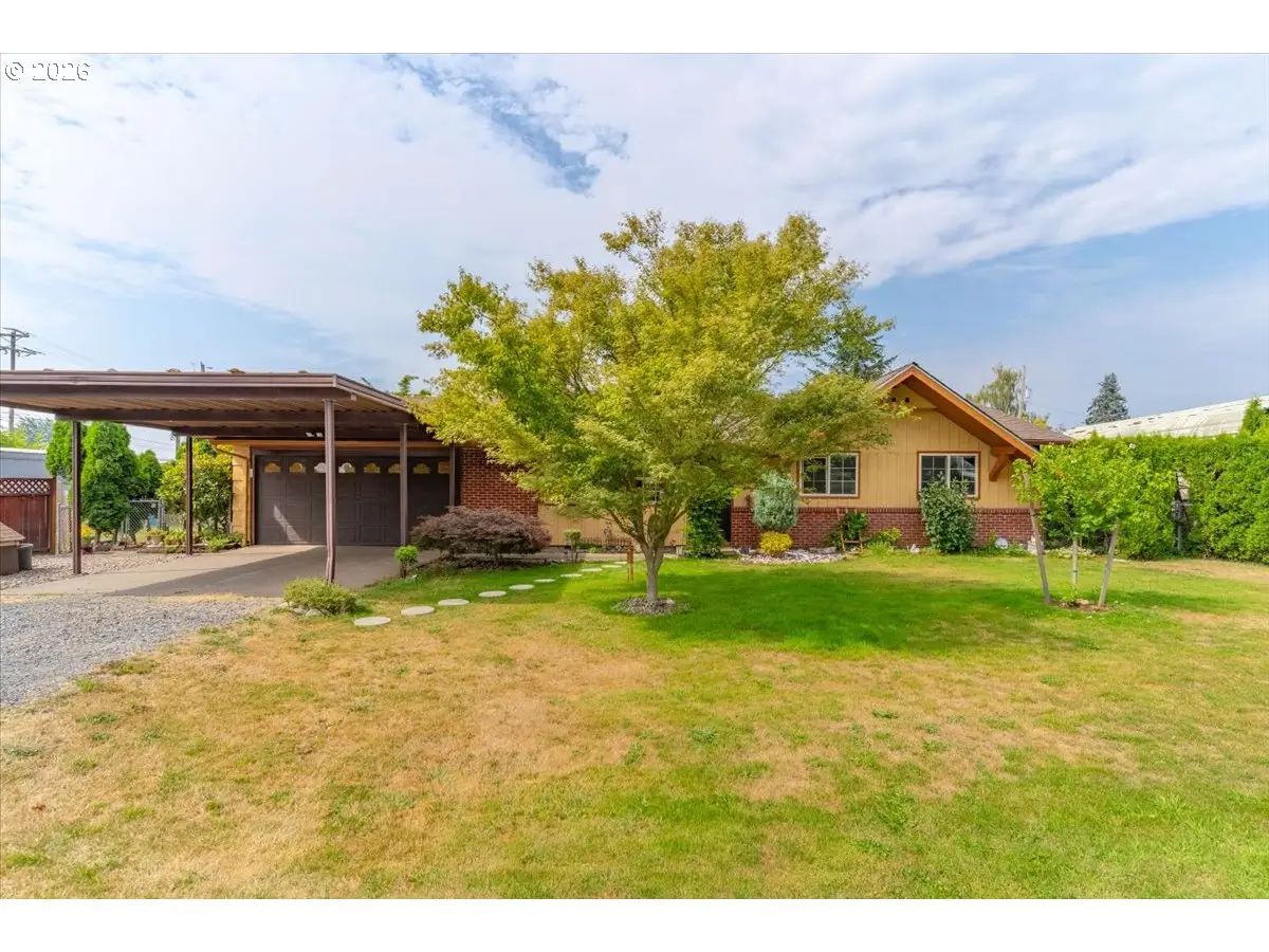 37163 Pony Ln, Lebanon, OR 97355 - #1