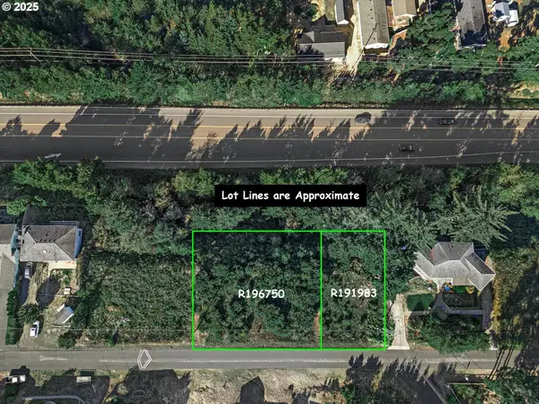 1822 NW Viewridge Dr, Waldport, OR 97394