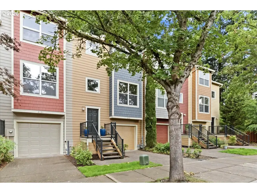 2137 NE Sheffield Ave, Hillsboro, OR 97006 - #3