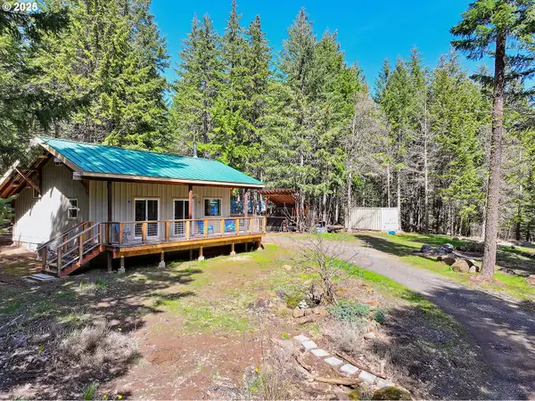 38 Meadows Loop, Lyle, WA 98635