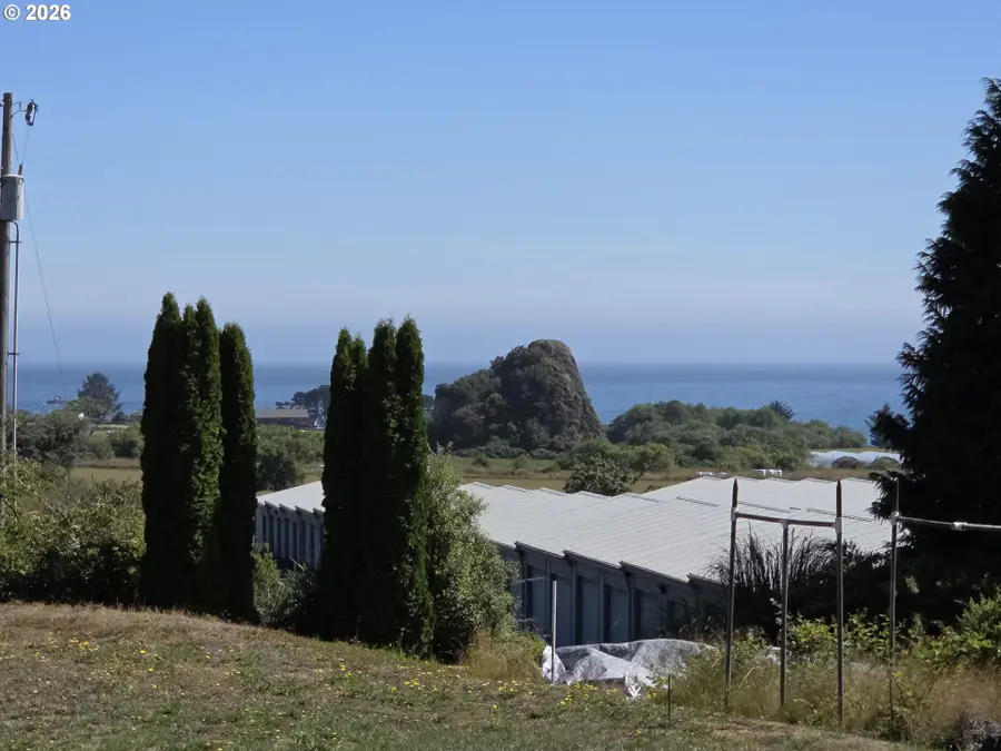 15282 Highway 101, Brookings, OR 97415 - #3