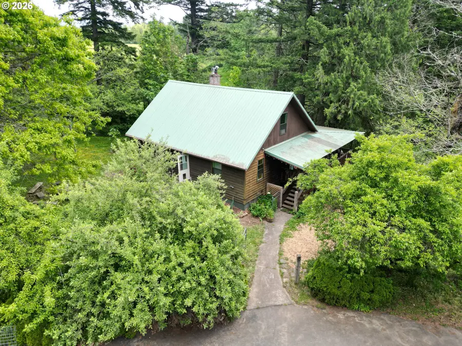 532 NE Curtis Dr, Corbett, OR 97019 - #3