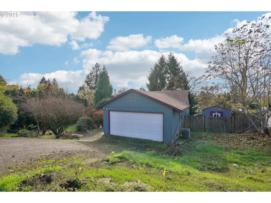 17511 SE Scrutton Ln, Milwaukie, OR 97267 - Image #3