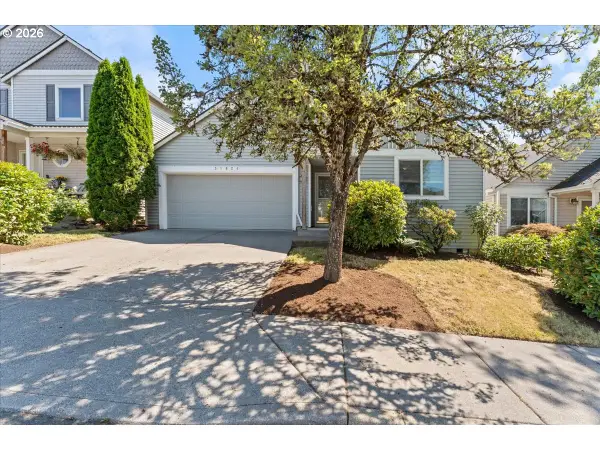 38926 Haskins St, Sandy, OR 97055