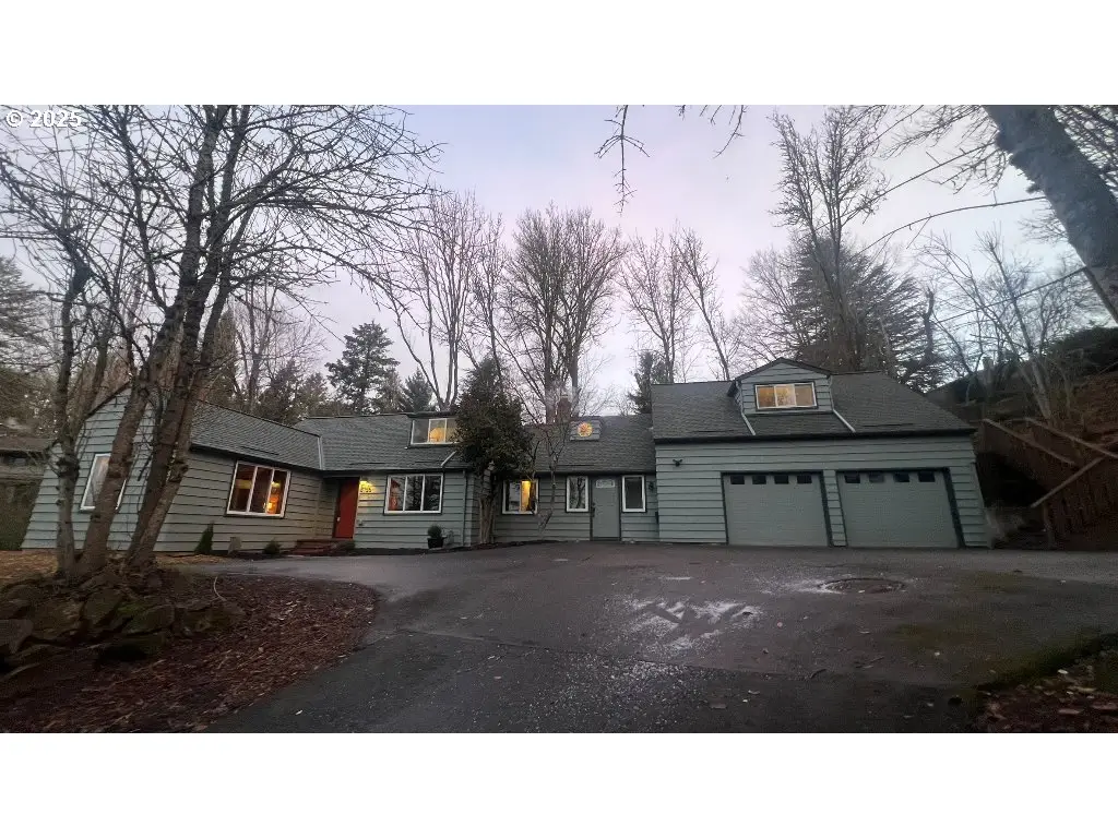 8155 SW Canyon Rd, Beaverton, OR 97225 - Image #1