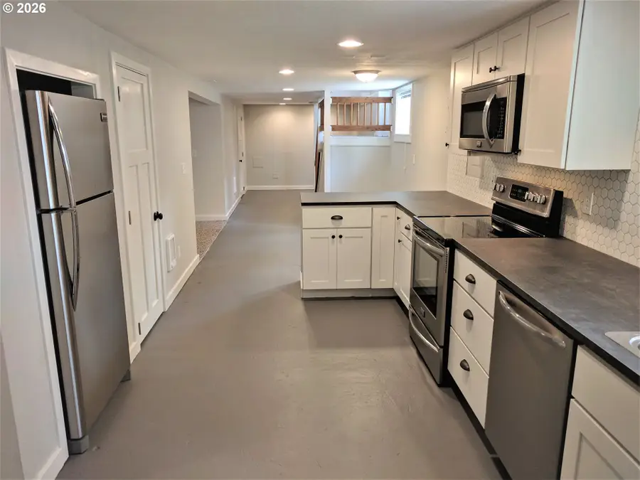 6313 SE 92nd Ave, Portland, OR 97266 - #3