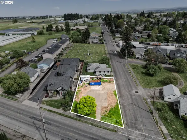 515 N Main St, MtAngel, OR 97362