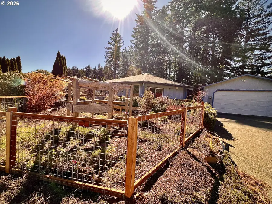 1625 Kristi Loop, Lakeside, OR 97449 - #2