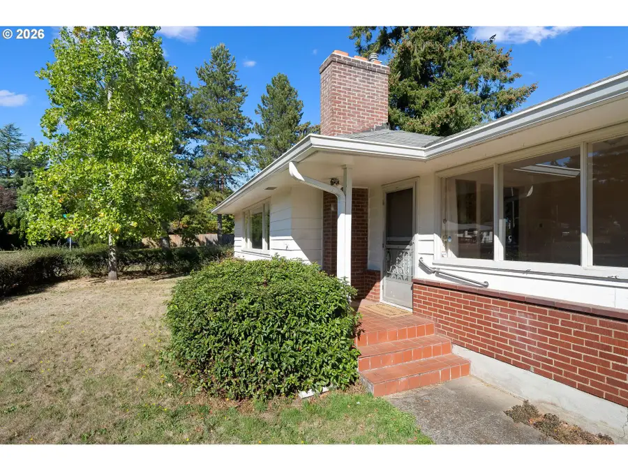 3802 SE 113th Ave, Portland, OR 97266 - #2
