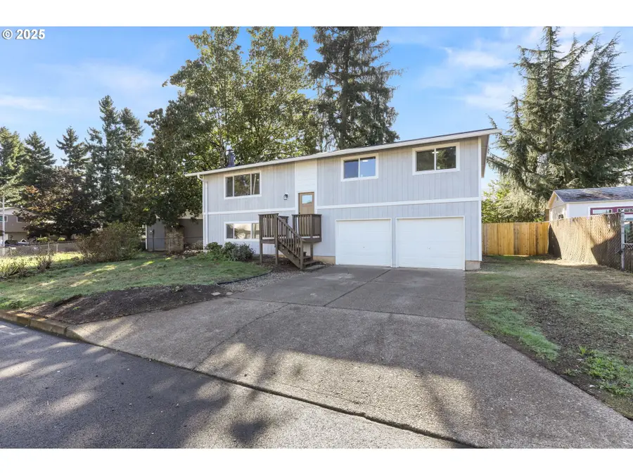 19139 Bedford Dr, Oregon City, OR 97045 - Image #2