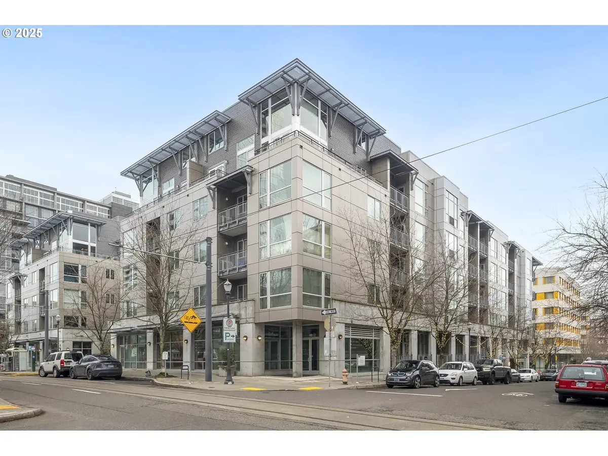 1125 NW 9th Ave #312, Portland, OR 97209 - Image #1
