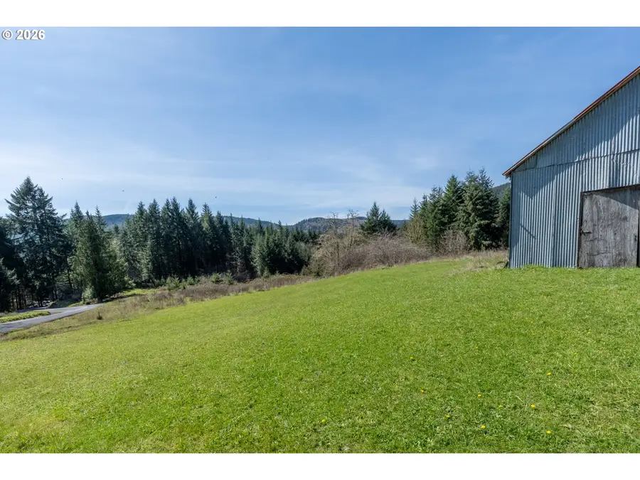 727 Greenwood Rd, Kalama, WA 98625 - #2