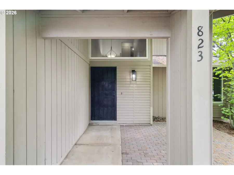 823 NE 132nd Ave, Vancouver, WA 98684 - #3