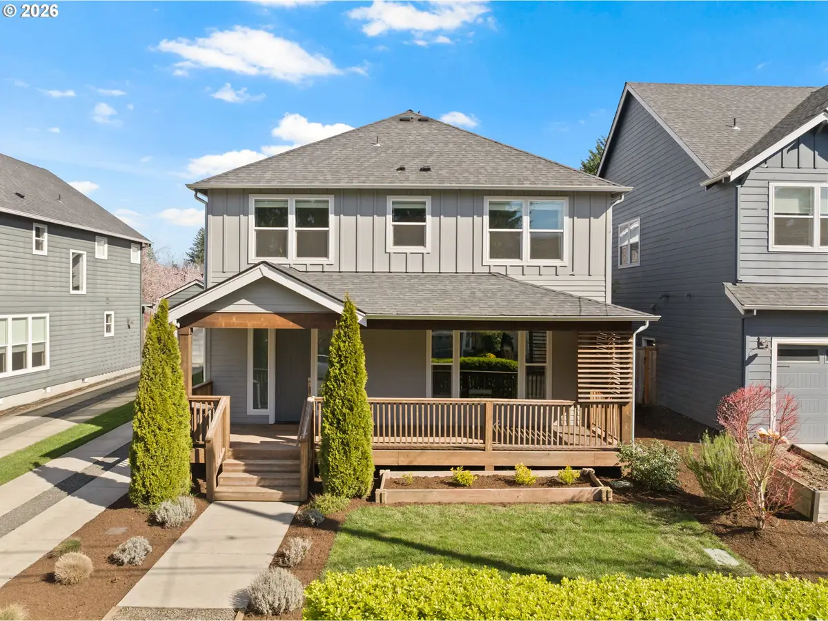 8274 SW 47th Ave, Portland, OR 97219 - #1