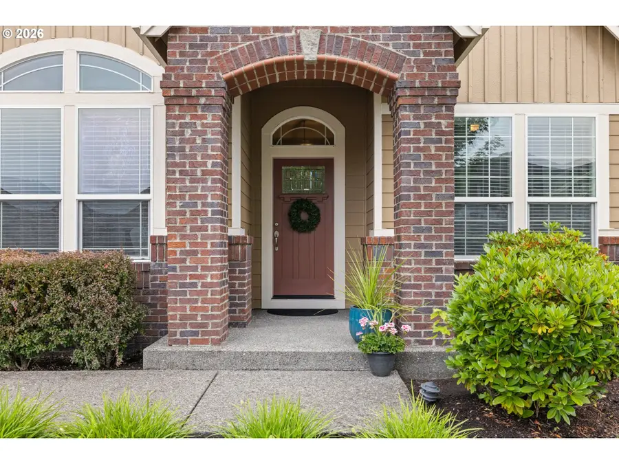 1650 S 15th Way, Ridgefield, WA 98642 - #2