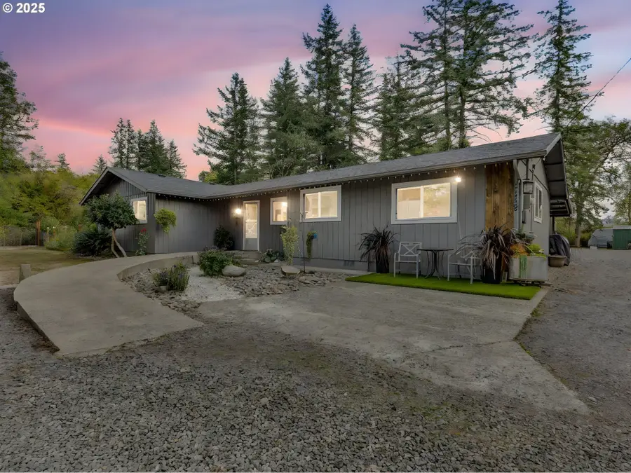 31738 SE Hinman Ave, Estacada, OR 97023 - Image #2