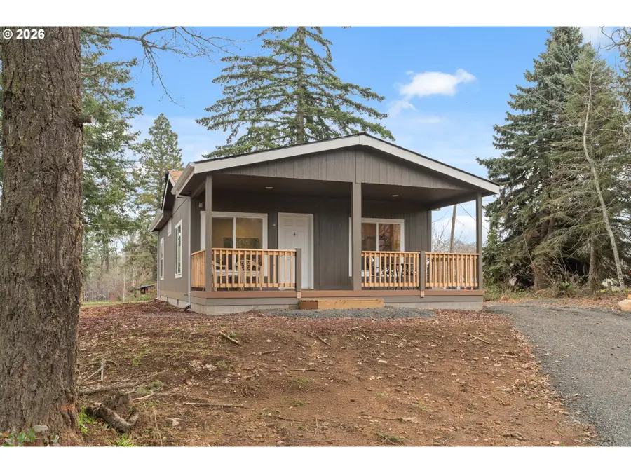 1390 Rockford Rd, Hood River, OR 97031 - Image #2