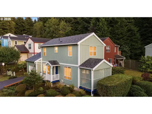 411 Elk Creek Rd, CannonBeach, OR 97110