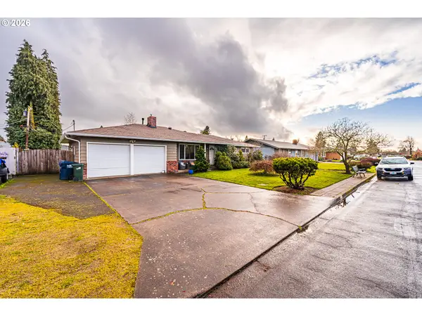 421 Woodlane Dr, Springfield, OR 97477