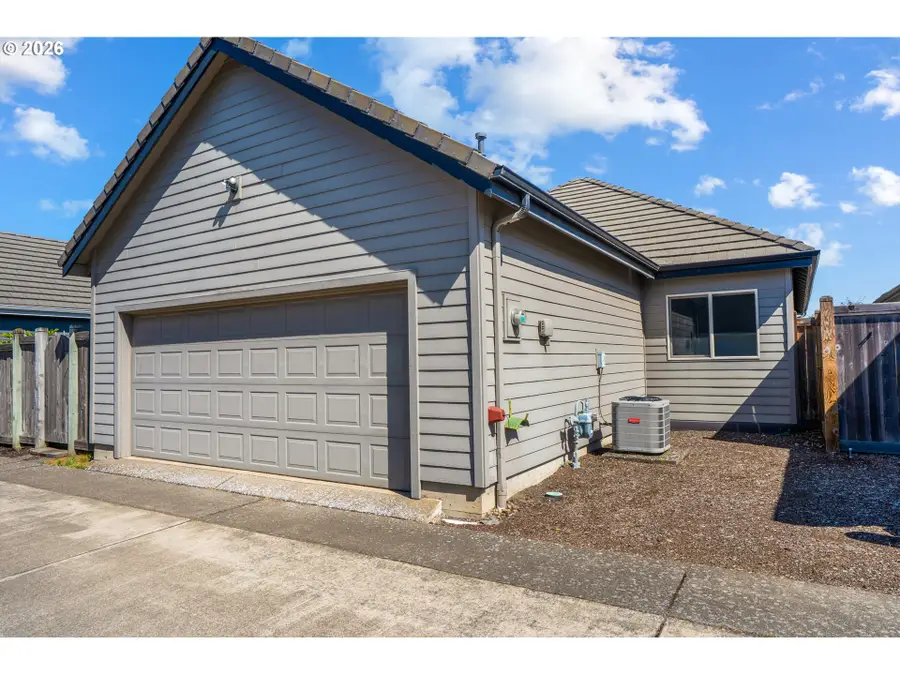 2030 Lakeland Way, Eugene, OR 97408 - #3