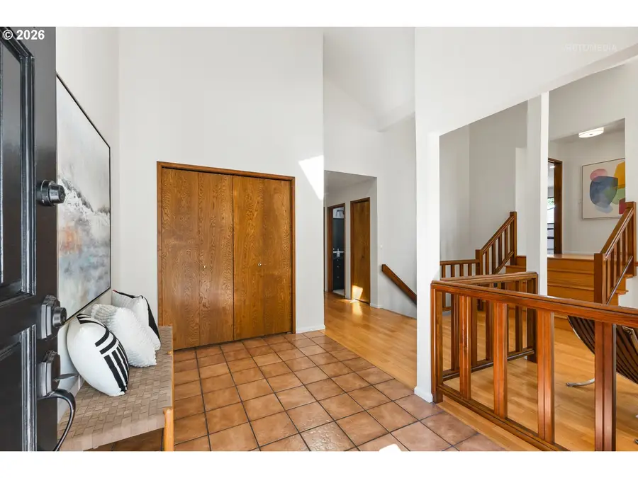 2949 Hunter Way, Northwest Clackamas, OR 97068 - #2