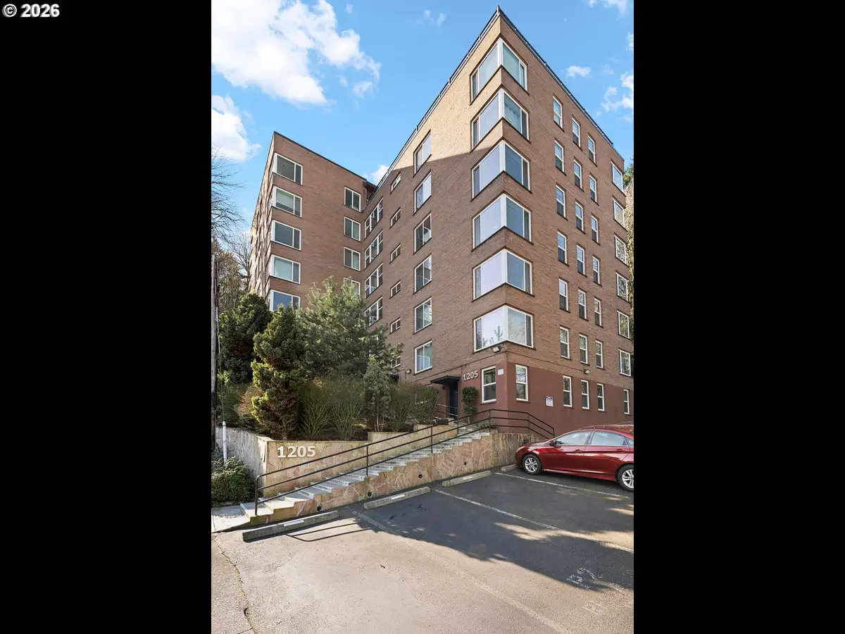 1205 SW Cardinell Dr #607, Portland, OR 97201 - #1