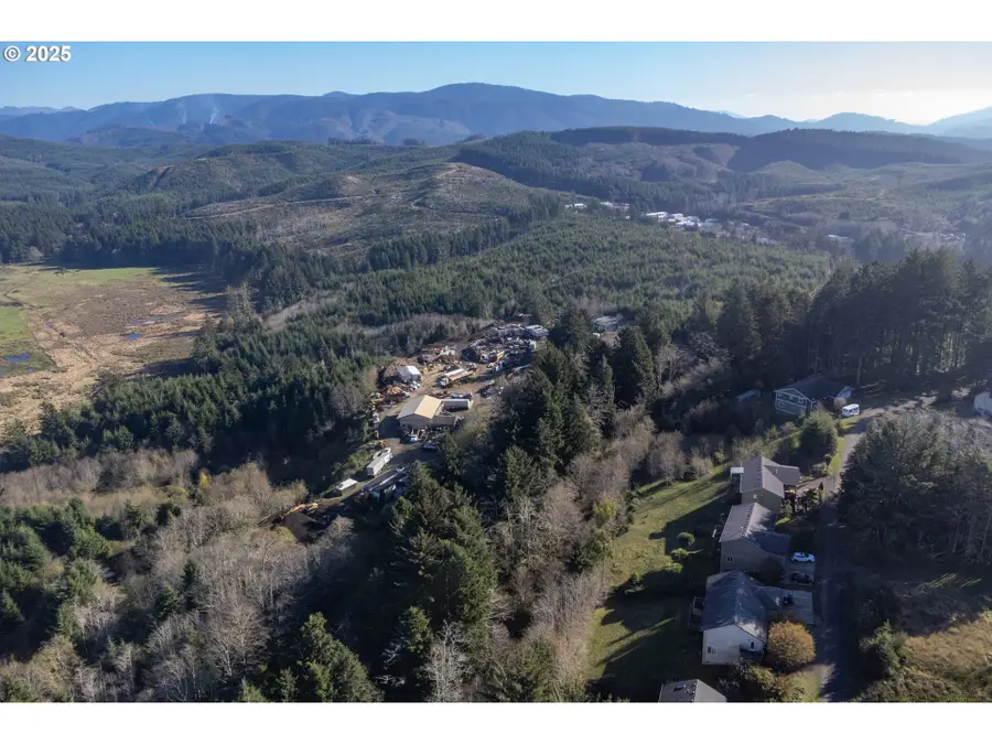 SE 6300 Quay Place Pl, Lincoln City, OR 97367 - Image #3