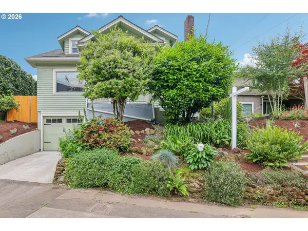 4118 NE Senate St, Portland, OR 97232