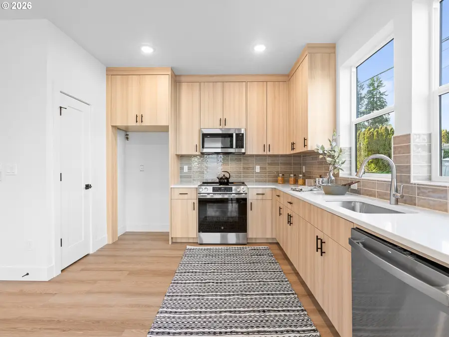 4540 SW Garden Home Rd, Portland, OR 97219 - #3