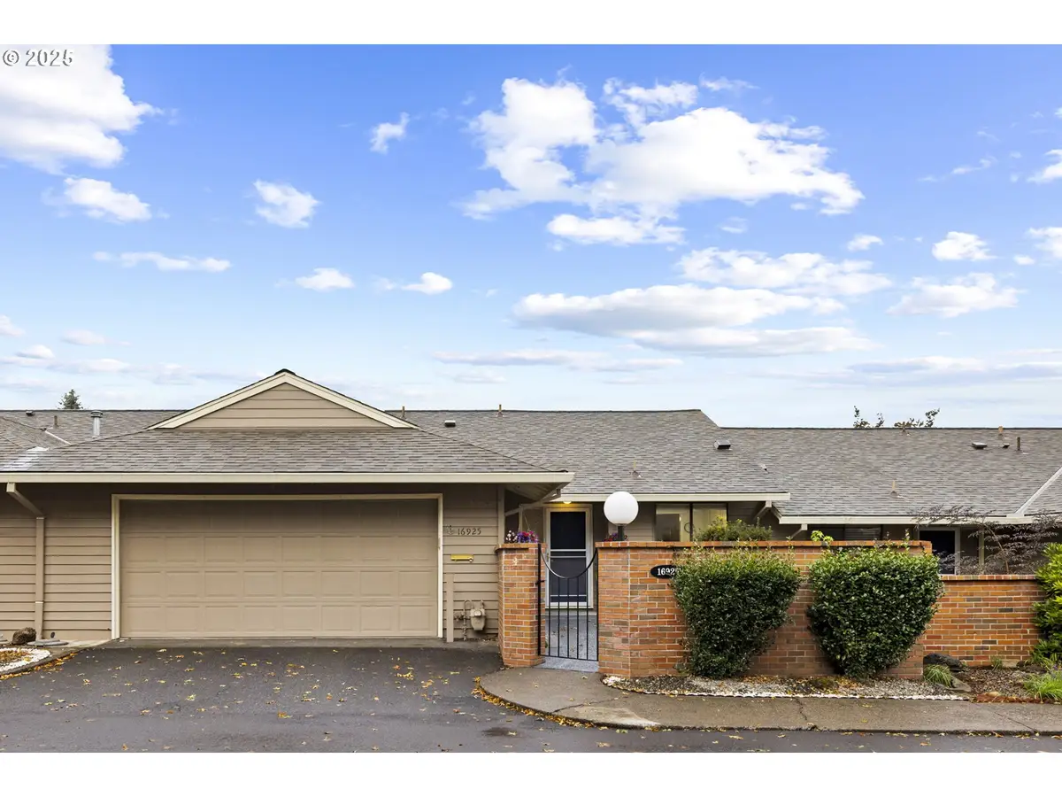 16925 SW Monterey Ln, King City, OR 97224 - Image #1